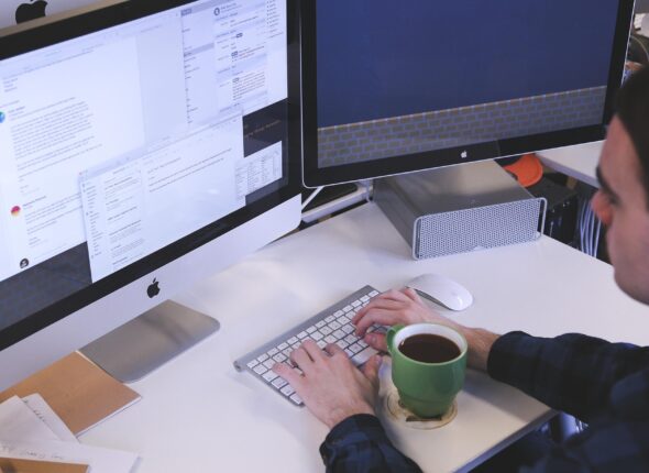 Technology Innovation and Digital Change Management in Corporate Organizations